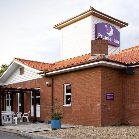 Premier Inn Chelmsford Buitenkant foto
