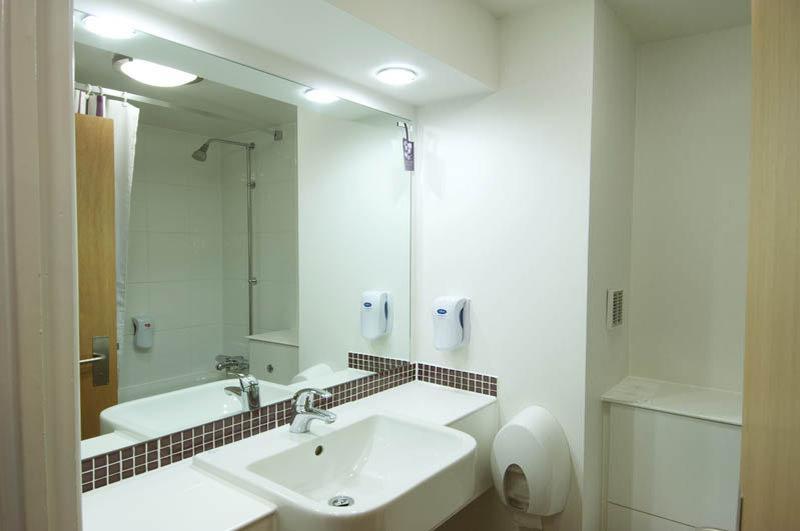 Premier Inn Chelmsford Buitenkant foto